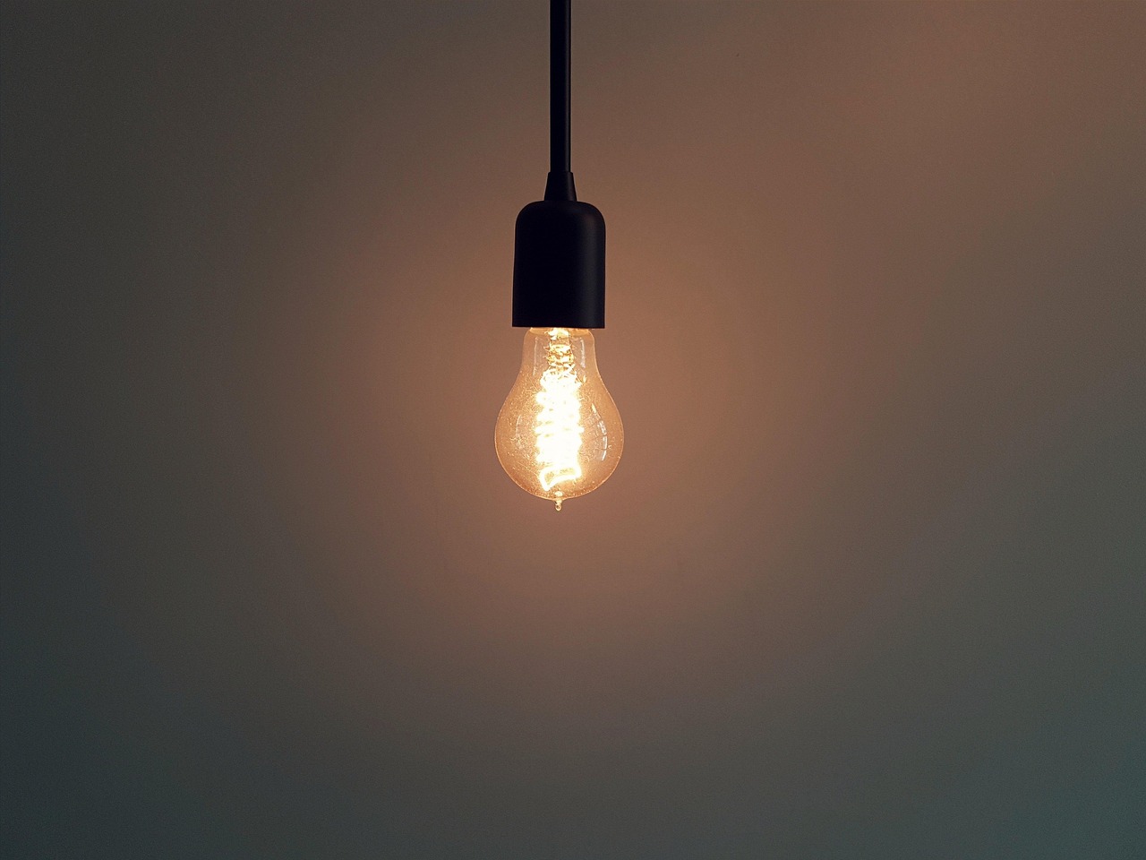 Mandarin Oil Uses: 20 Bright Ideas for Home, Skin Care, and Everyday Moments